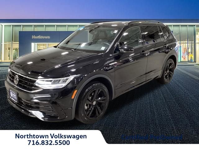 Certified 2023 Volkswagen Tiguan SE R-Line AWD/4WD image 1