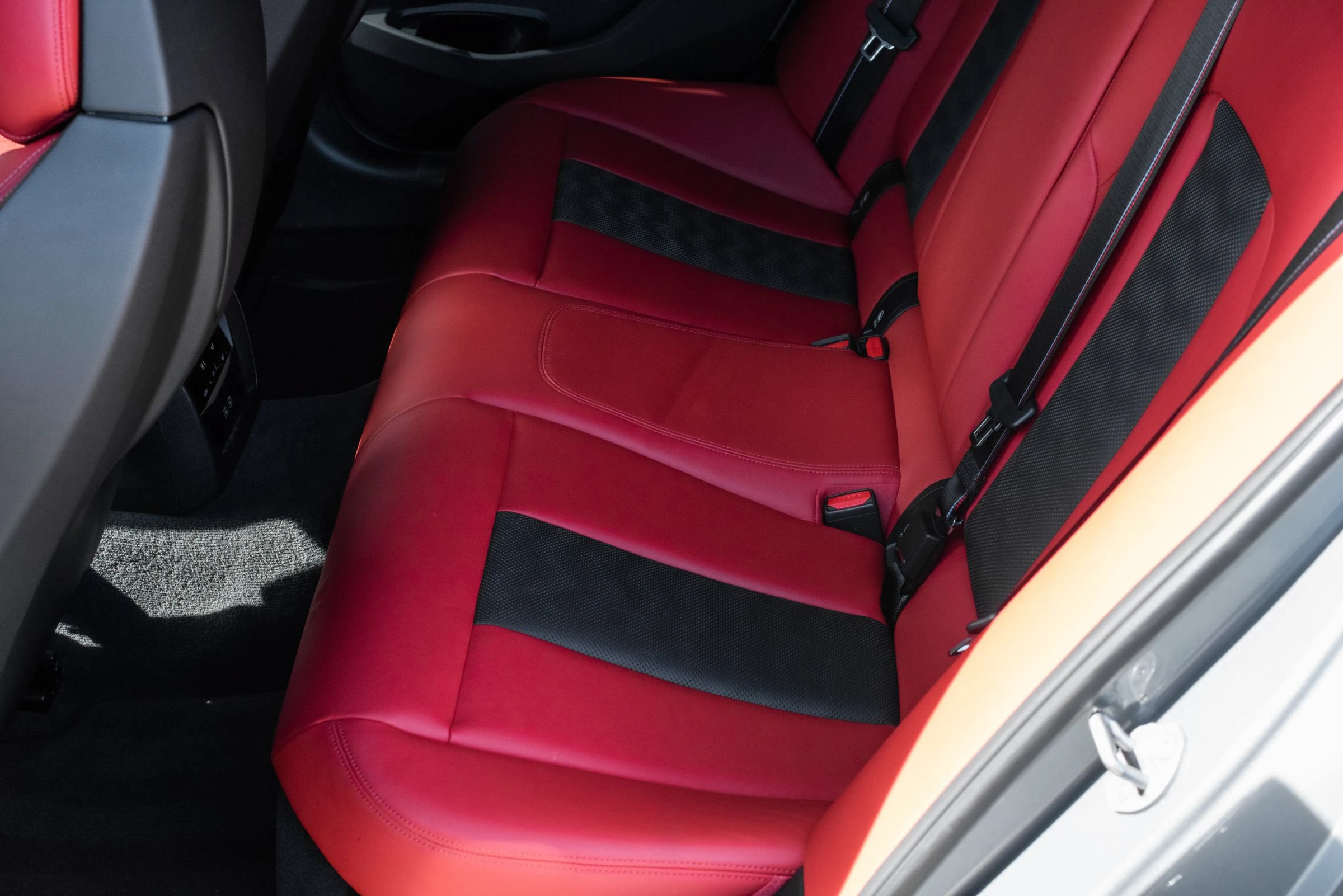 Used 2024 BMW M3 Competition w/ Executive Package RWD image 18