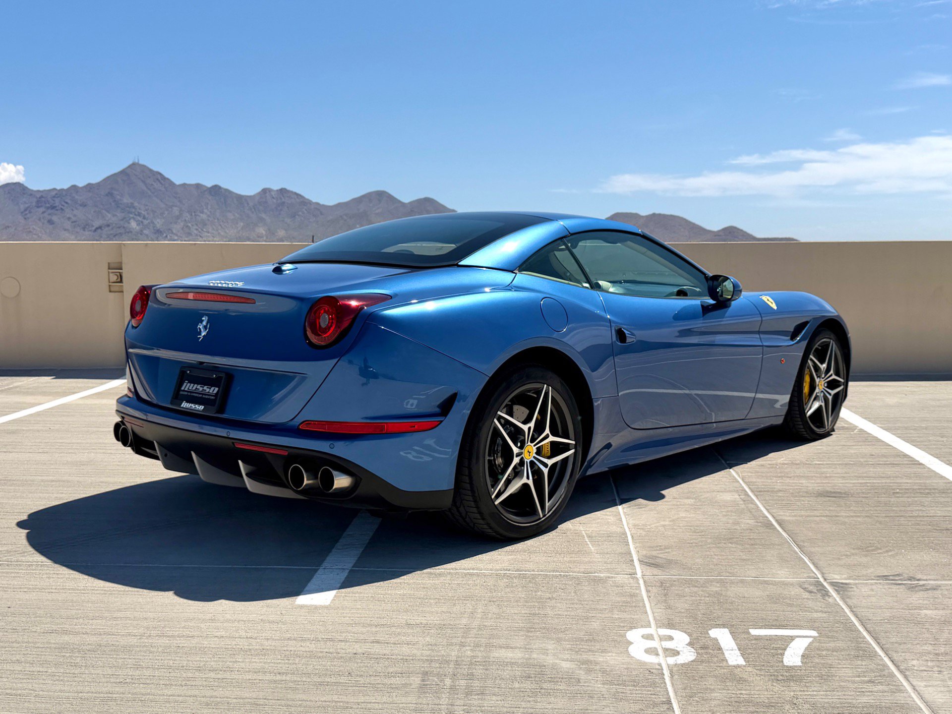 Used 2015 Ferrari California T RWD image 20