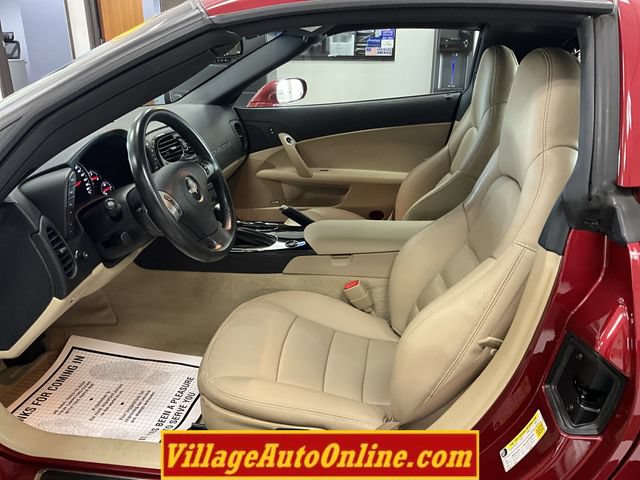 Used 2009 Chevrolet Corvette Coupe w/ Preferred Equipment Group RWD image 11