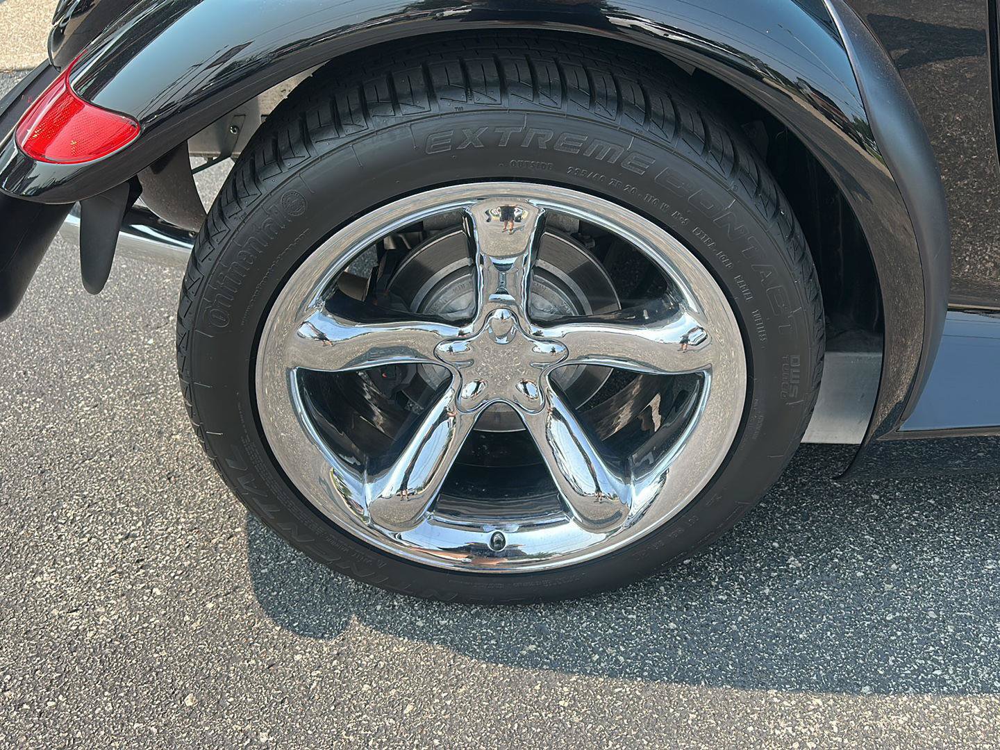 Used 2000 Plymouth Prowler RWD image 10