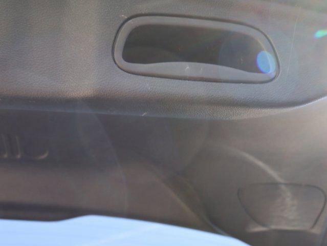 Used 2025 Jeep Compass Latitude w/ Sun & Sound Group image 21