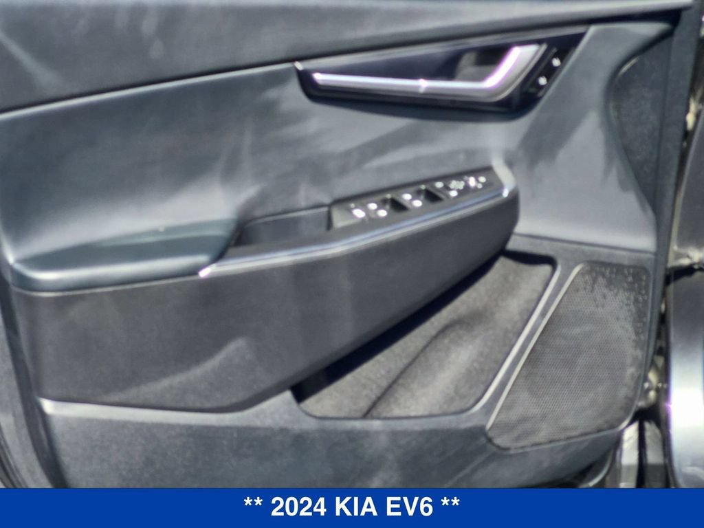 Used 2024 Kia EV6 Light AWD/4WD image 11
