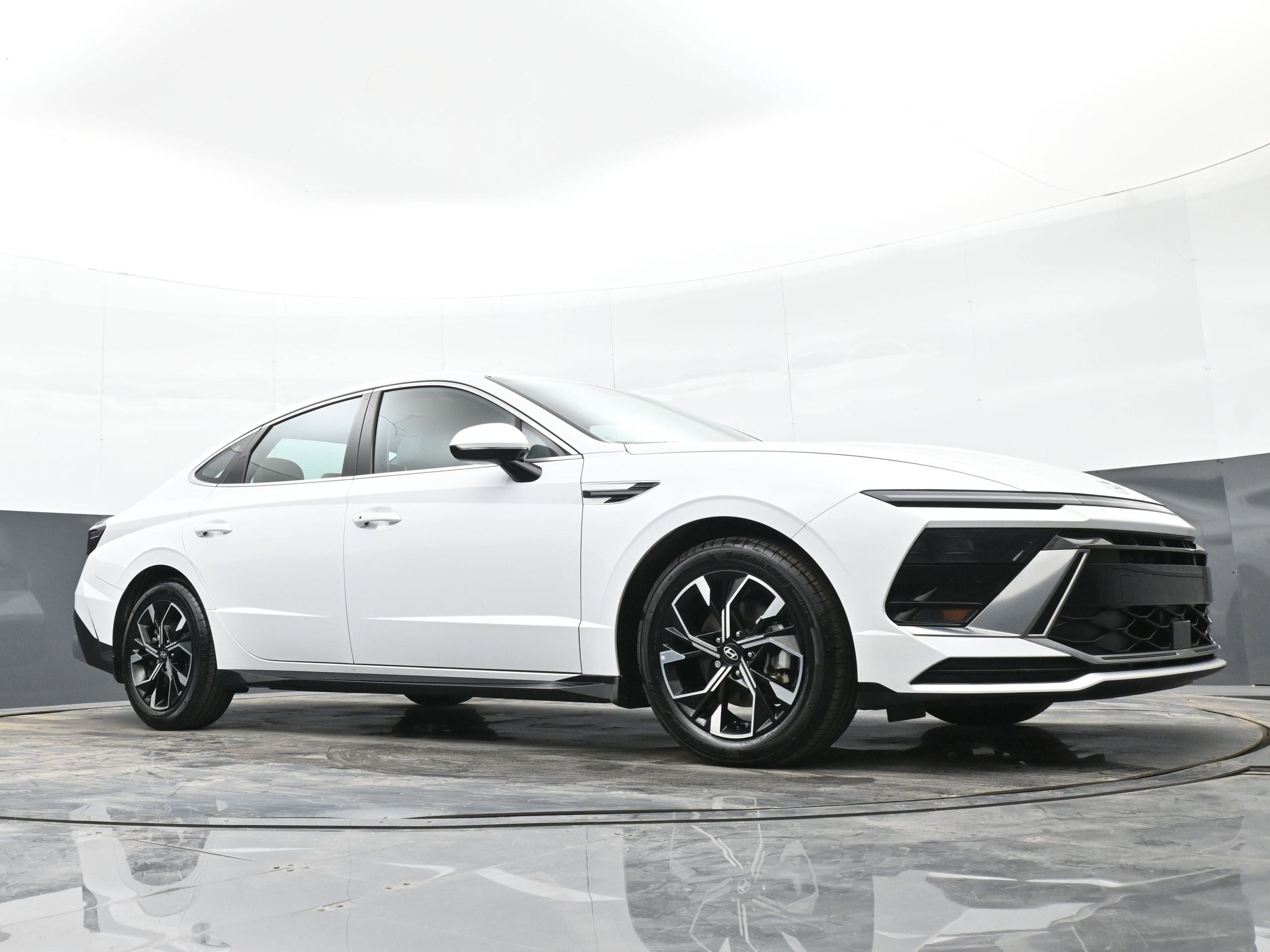 Certified 2025 Hyundai Sonata SEL image 38