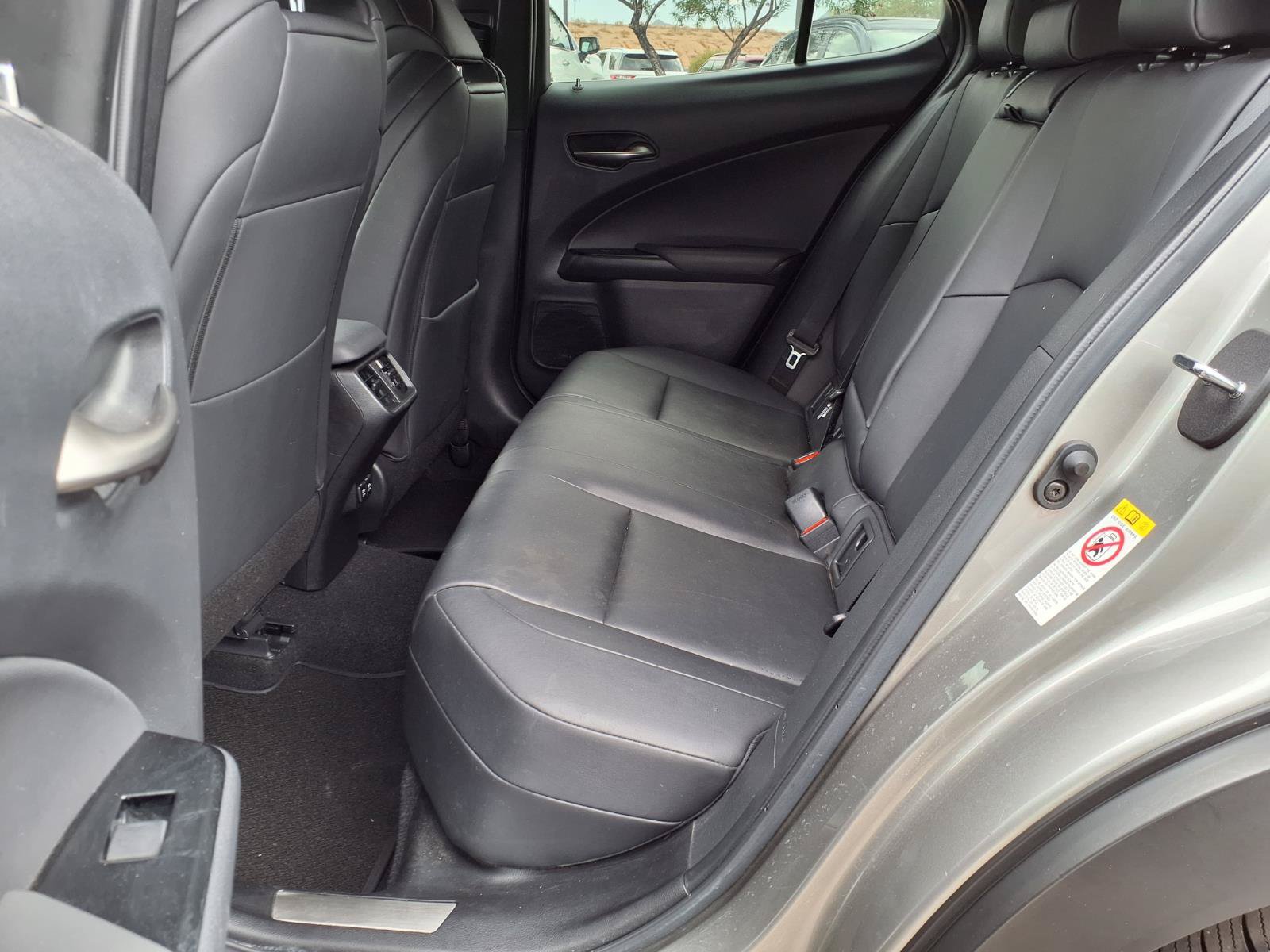 Used 2019 Lexus UX 200 F Sport w/ F Sport Premium Package FWD image 17