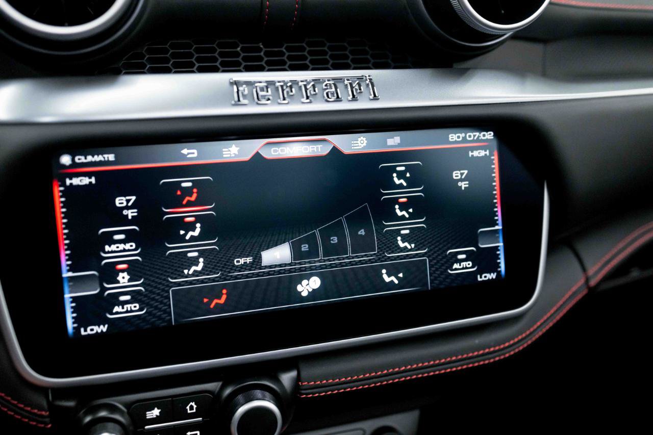 Used 2019 Ferrari Portofino RWD image 63