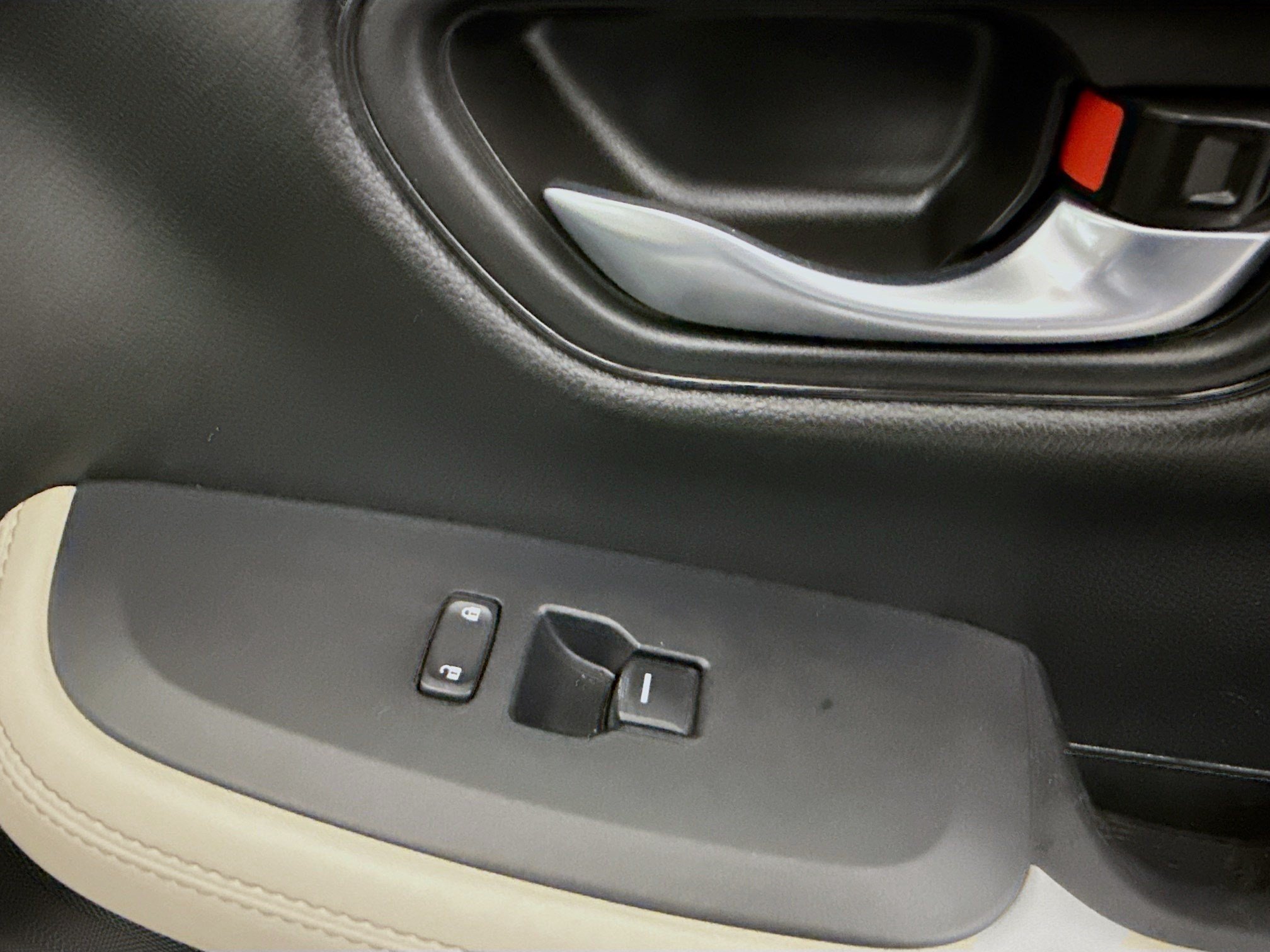 Used 2026 Honda HR-V LX image 31