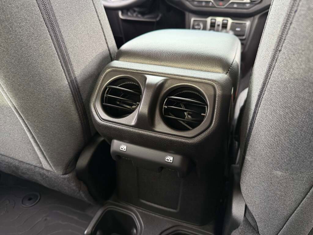 New 2026 Jeep Gladiator Willys image 28