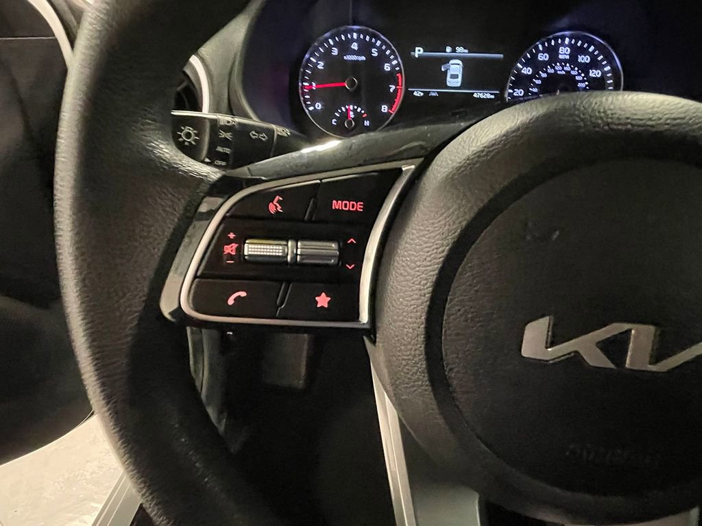 Used 2023 Kia Forte LXS image 30