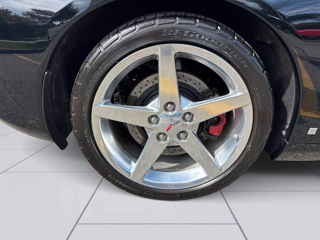 Used 2006 Chevrolet Corvette Convertible w/ Preferred Equipment Group RWD image 33