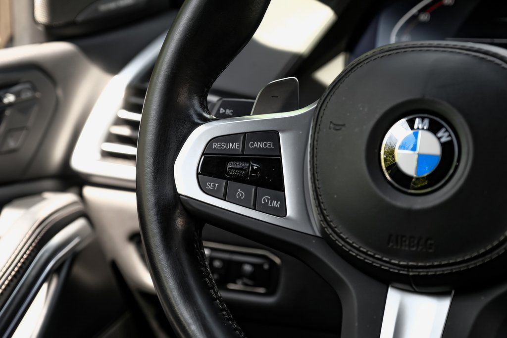 Used 2023 BMW X6 xDrive40i w/ M Sport Package image 28