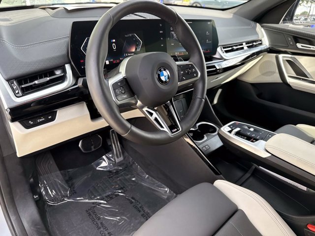 Used 2026 BMW X2 xDrive28i w/ Technology Package AWD/4WD image 23