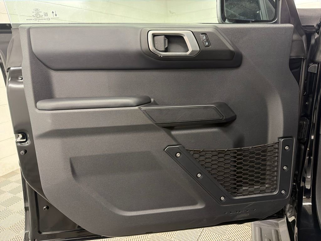New 2026 Ford Bronco Outer Banks AWD/4WD image 15
