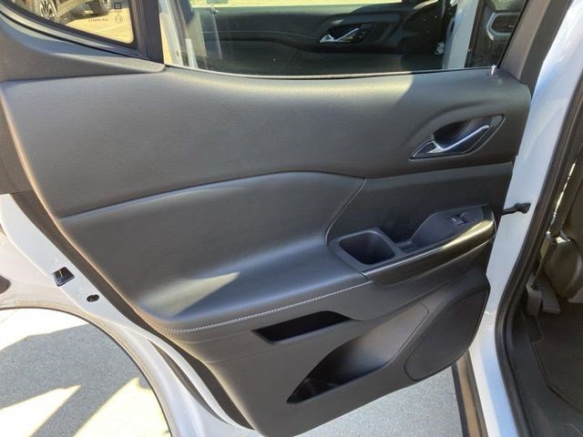 Used 2021 GMC Acadia SLT image 17