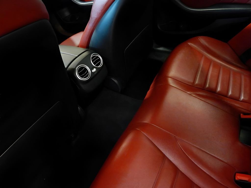 Used 2019 Mercedes-Benz C 300 4MATIC Sedan image 22