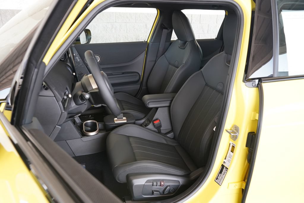 New 2026 MINI Cooper S FWD image 7