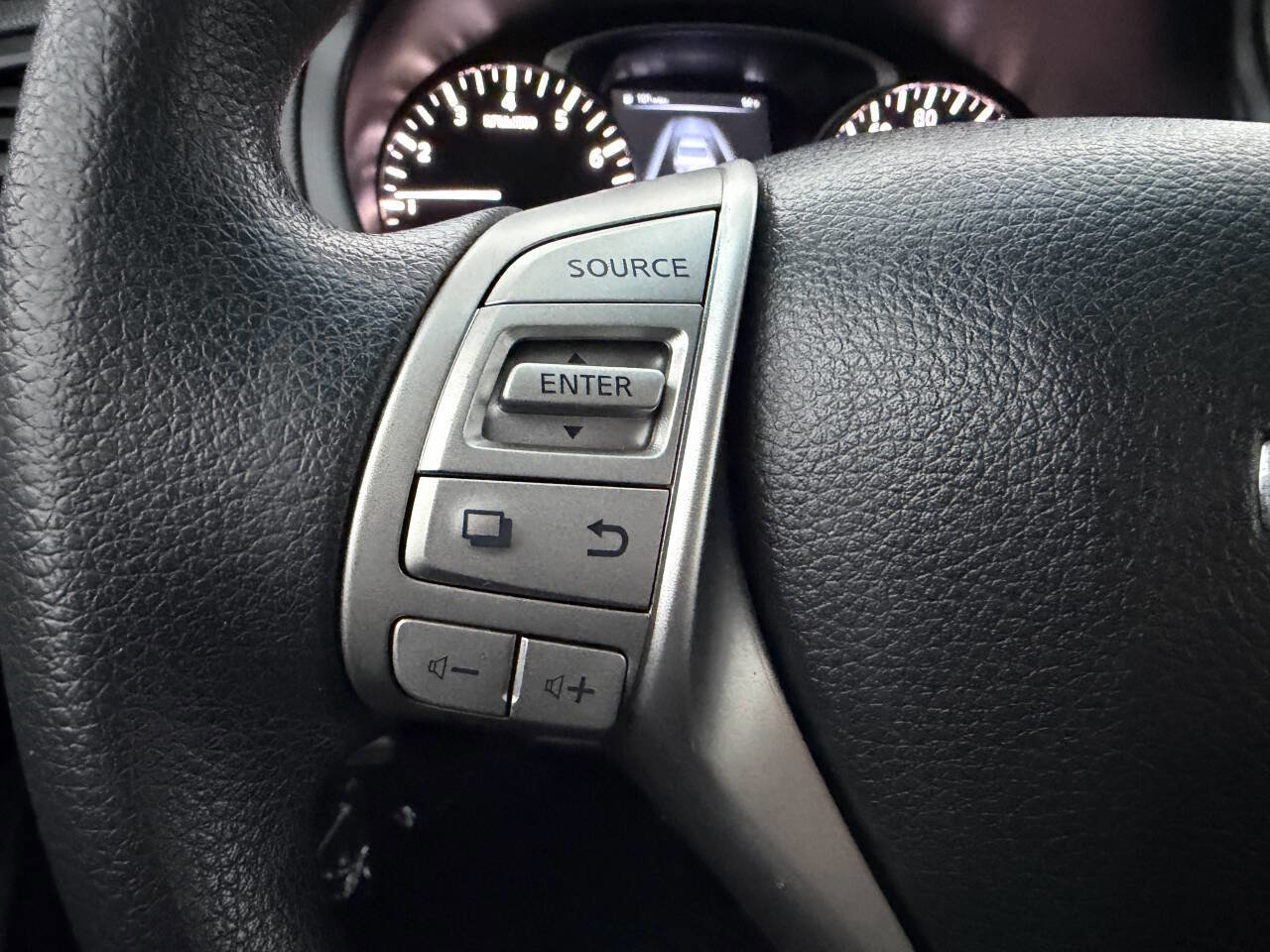 Used 2014 Nissan Altima 2.5 S FWD image 21