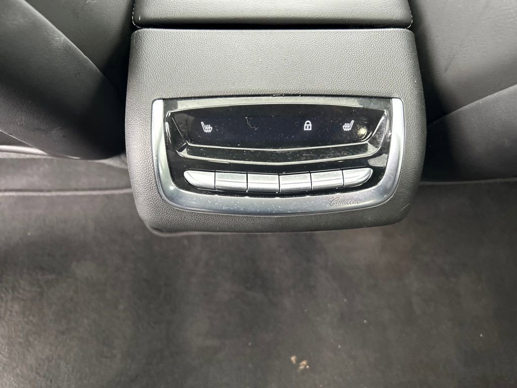 Certified 2024 Cadillac XT6 Premium Luxury image 17