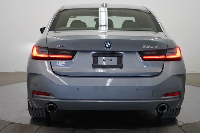 Used 2023 BMW 330e xDrive w/ Premium Package image 6