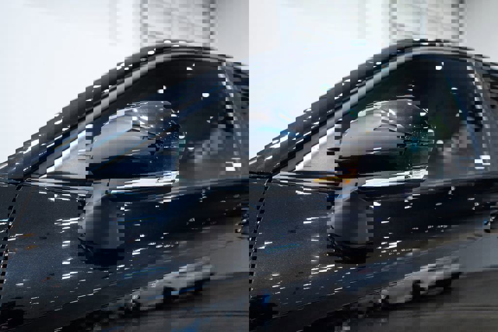 Certified 2025 Toyota Camry SE w/ Convenience Package image 11