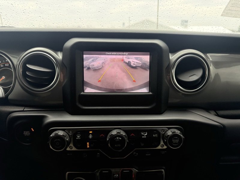 Used 2021 Jeep Wrangler Unlimited Sahara w/ LED Lighting Group image 14