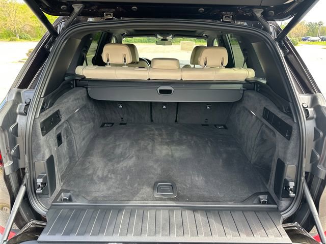 Used 2022 BMW X5 xDrive40i w/ Premium Package AWD/4WD image 30
