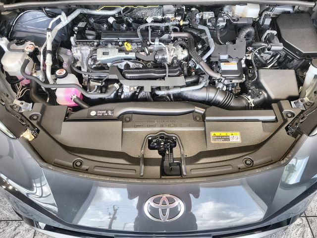 Used 2023 Toyota Prius Limited w/ Limited Premium Package AWD/4WD image 26