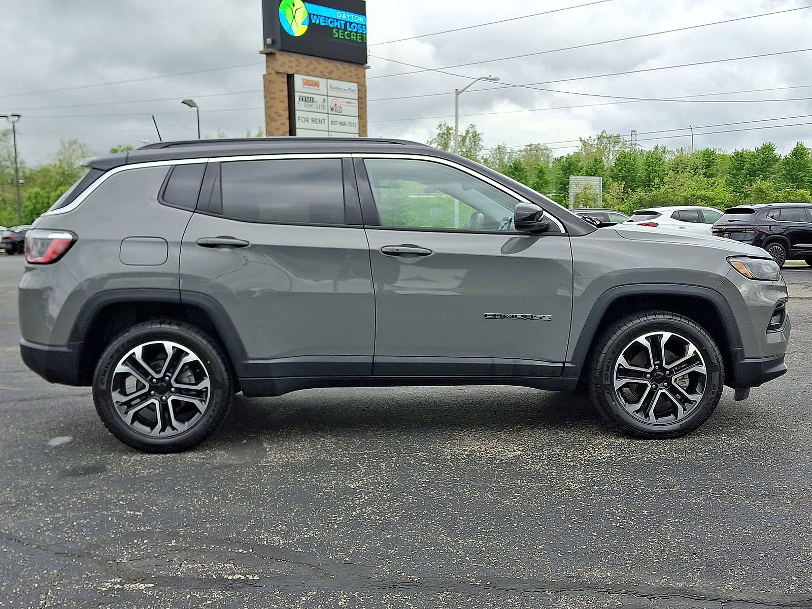 Used 2022 Jeep Compass Limited AWD/4WD image 26