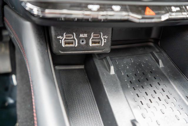 Used 2025 Dodge Durango R/T AWD/4WD image 33