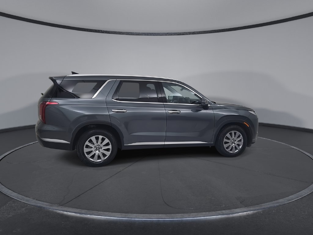 Used 2025 Hyundai Palisade SEL FWD image 17