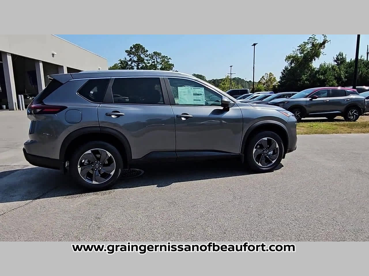 New 2026 Nissan Rogue SV image 33