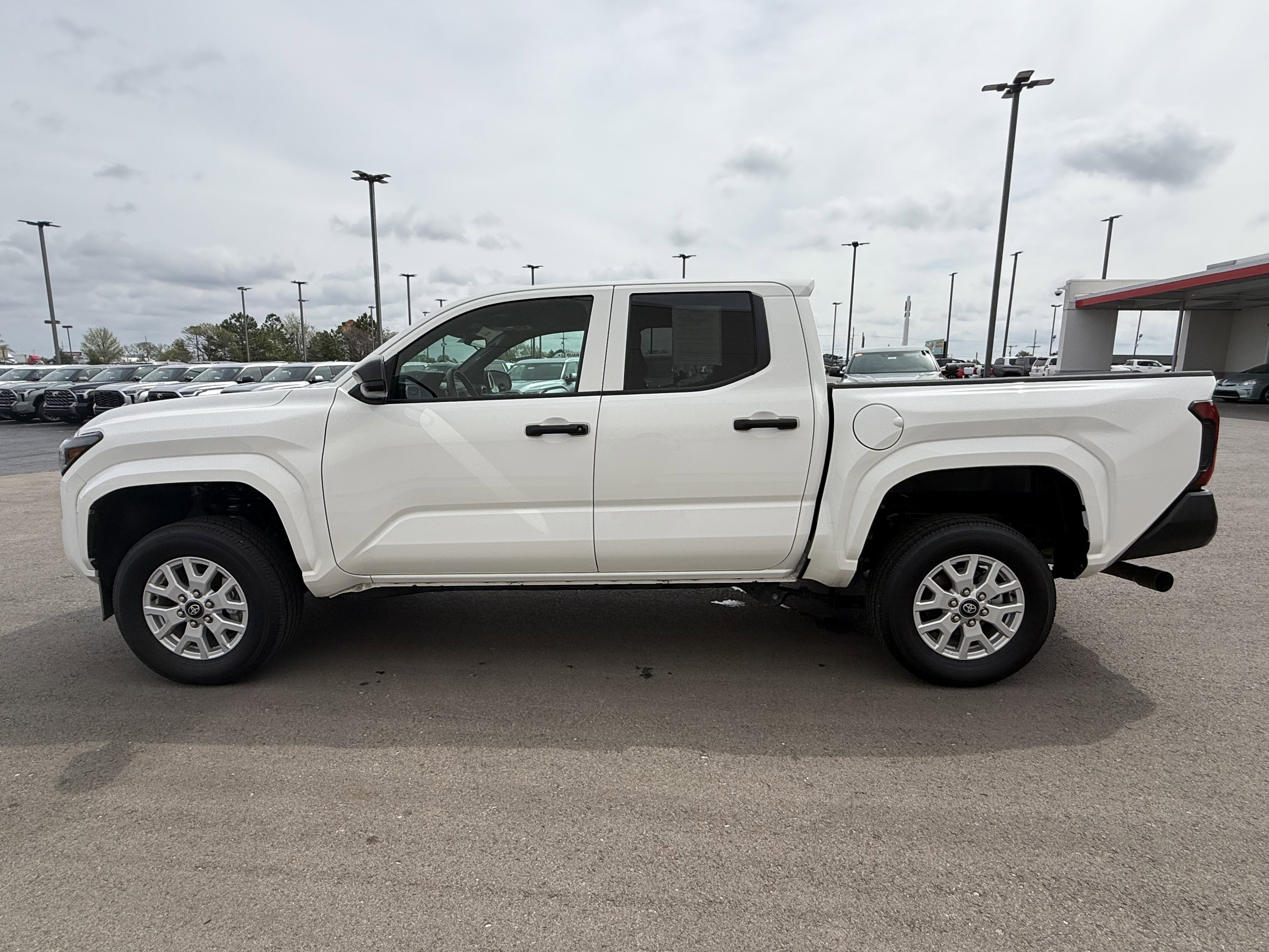 Certified 2025 Toyota Tacoma SR w/ SR Upgrade Package image 25