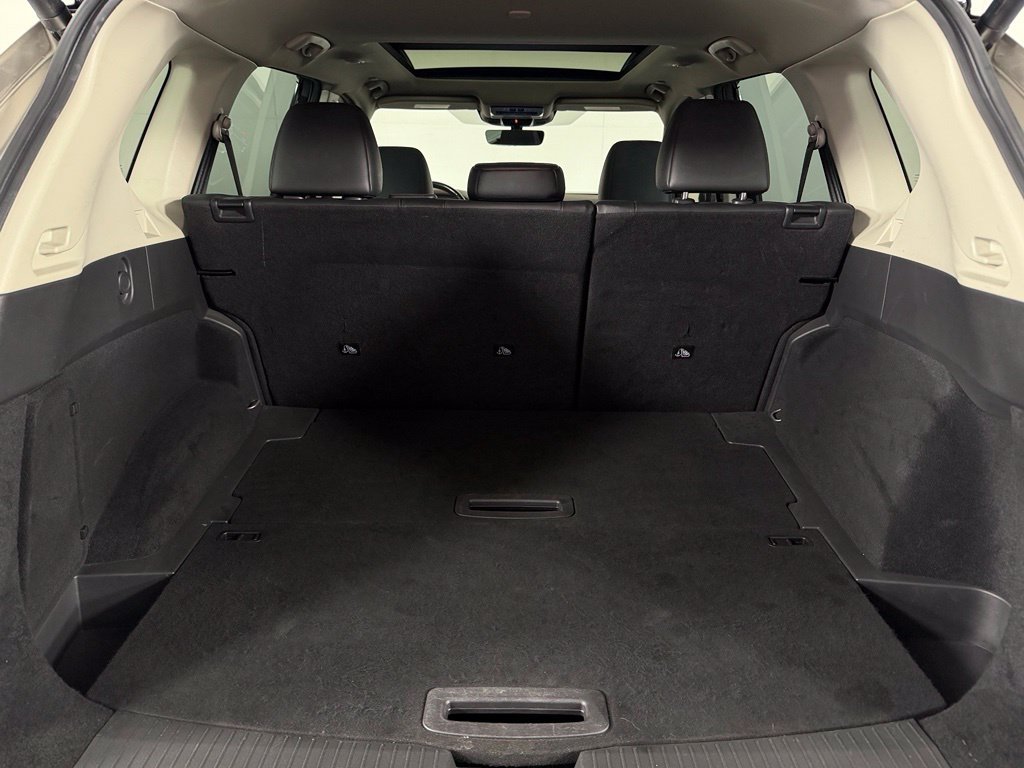 Used 2023 Nissan Rogue SL w/ SL Premium Package FWD image 14