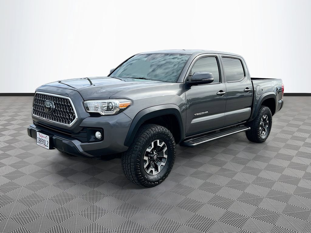 Used 2018 Toyota Tacoma TRD Off-Road w/ Technology Package AWD/4WD image 3