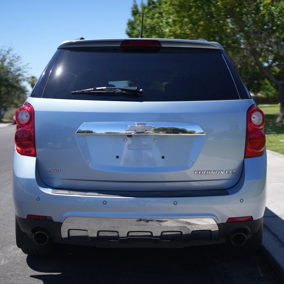 Used 2015 Chevrolet Equinox LTZ w/ LPO, Protection Package AWD/4WD image 10