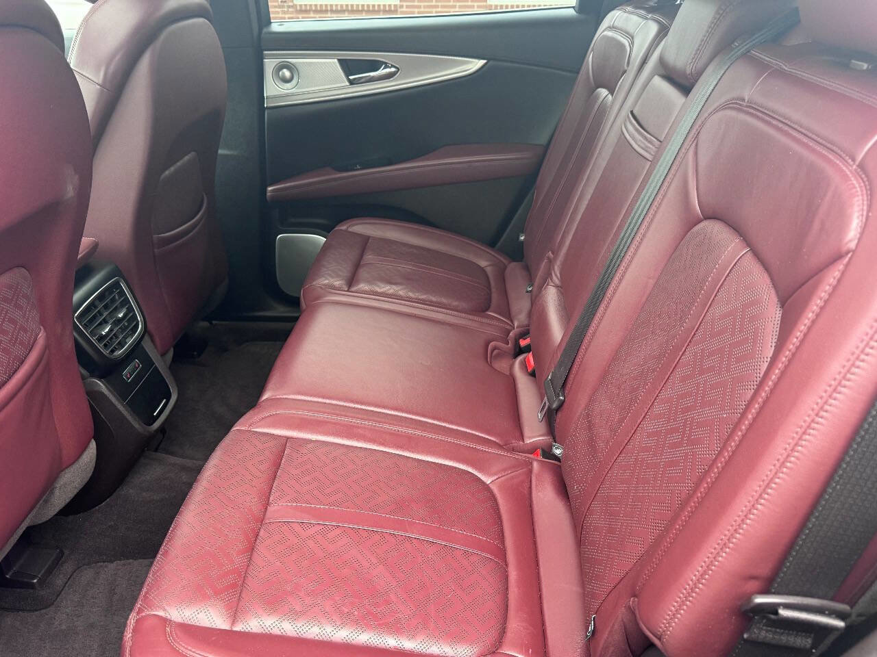 Used 2019 Lincoln Nautilus Black Label AWD/4WD image 15