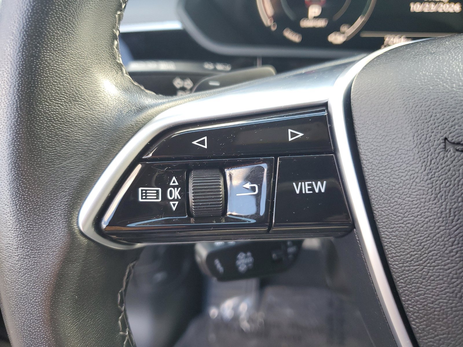 Used 2024 Audi Q8 e-tron Premium Plus w/ Prestige Package AWD/4WD image 30