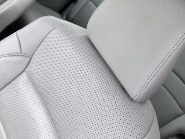 Used 2016 Honda Pilot Elite image 24