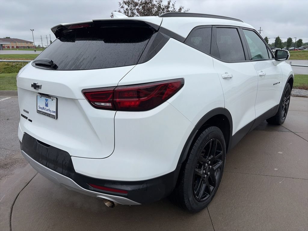 Used 2023 Chevrolet Blazer LT w/ Sound & Technology Package AWD/4WD image 16