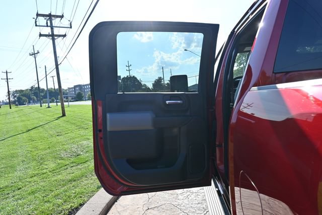 Used 2022 Chevrolet Silverado 2500 LT AWD/4WD image 23