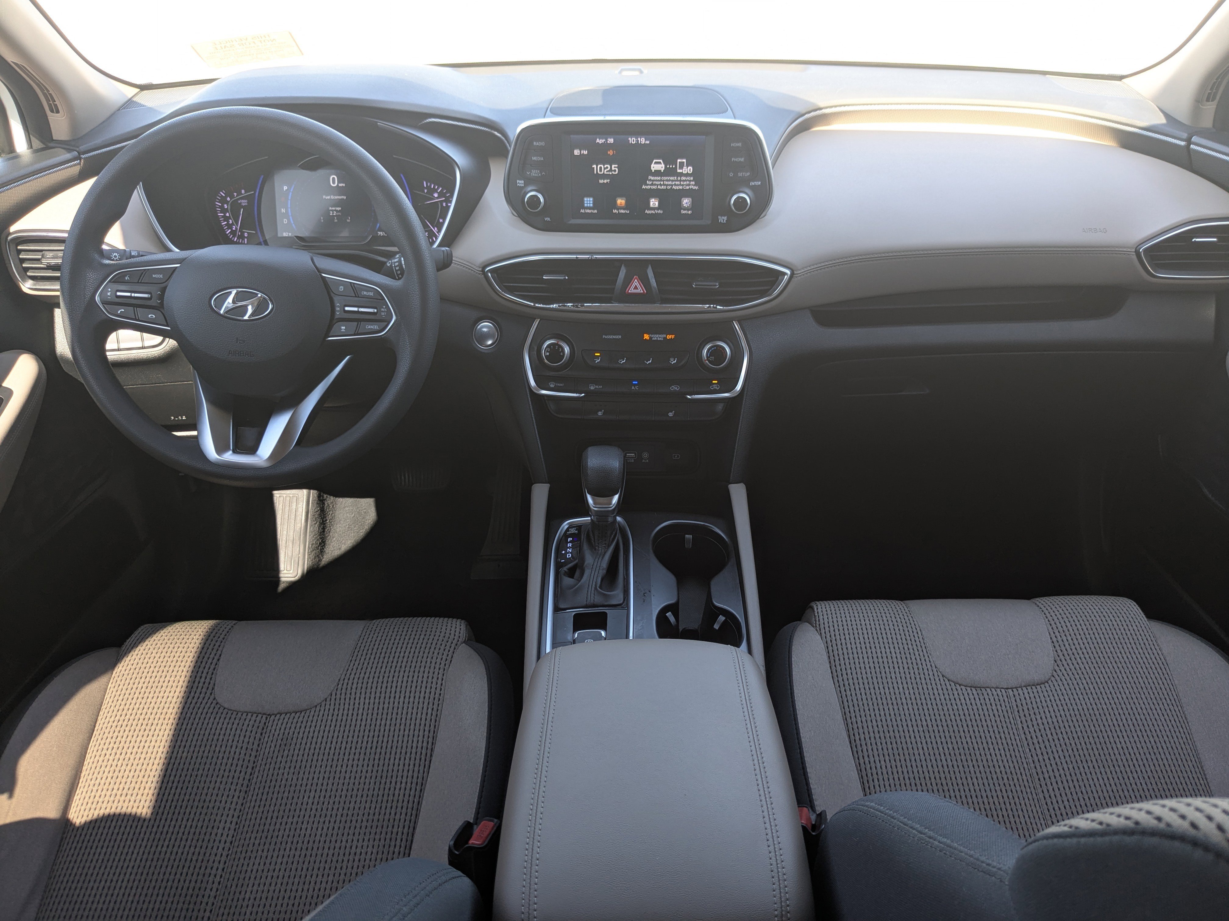 Used 2019 Hyundai Santa Fe SEL FWD image 18