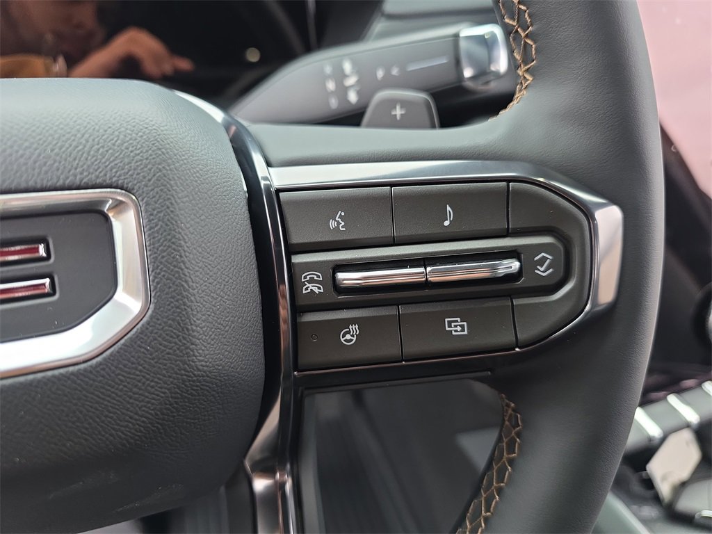 New 2026 GMC Acadia AT4 w/ Luxury Package image 19