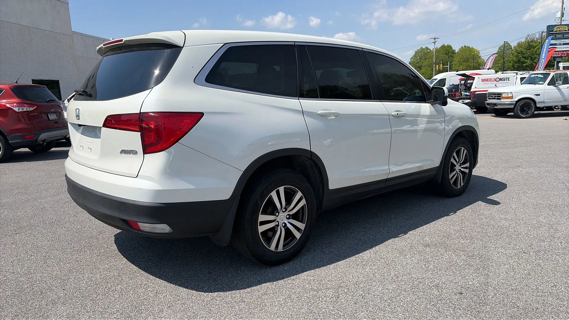 Used 2017 Honda Pilot EX-L image 13
