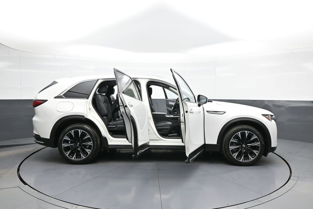 Used 2024 MAZDA CX-90 Plug-In Hybrid w/ Premium Pkg AWD/4WD image 45