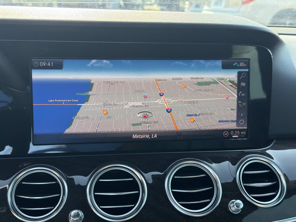 Used 2019 Mercedes-Benz E 300 image 25
