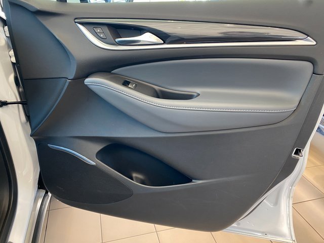 Certified 2024 Buick Enclave Essence image 8