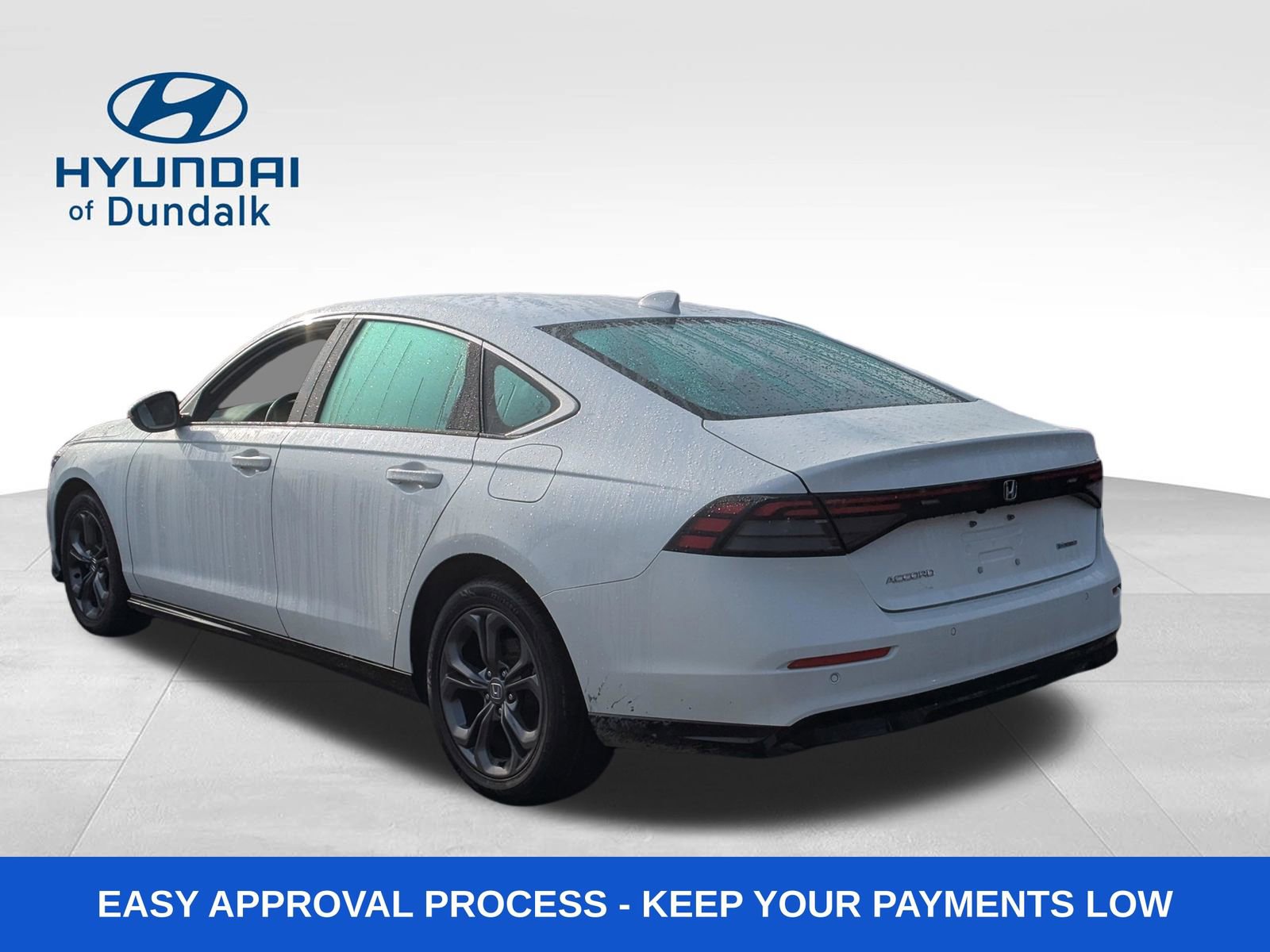 Used 2023 Honda Accord EX-L image 2