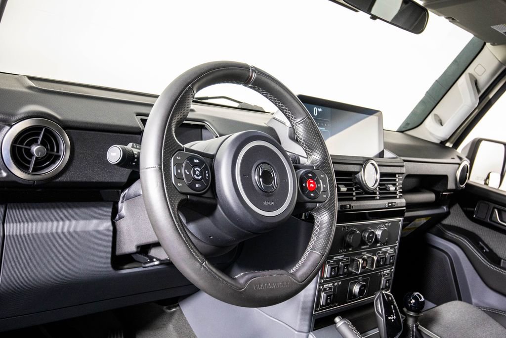 Used 2024 INEOS Grenadier Fieldmaster Edition image 17