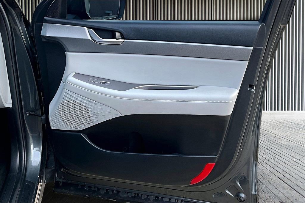 Used 2021 Hyundai Palisade SEL w/ Premium Package image 24
