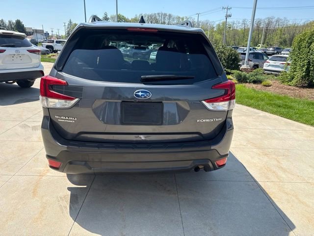 Used 2024 Subaru Forester Premium AWD/4WD image 6